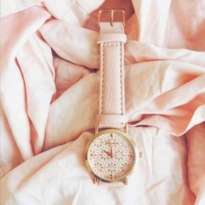 Adorable Geneva woman's watch